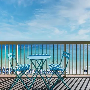 Pelican , Destin United States
